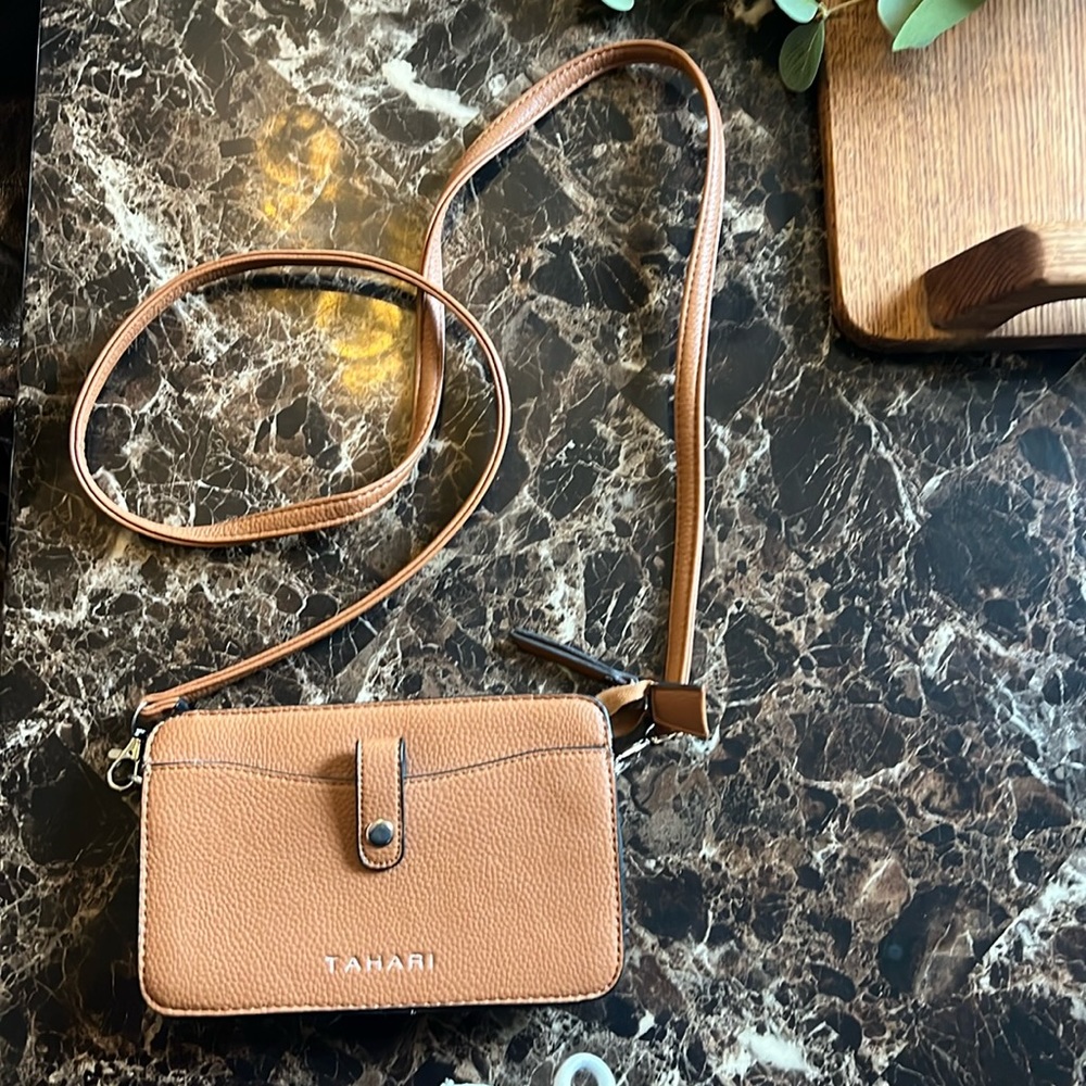 Crossbody bag